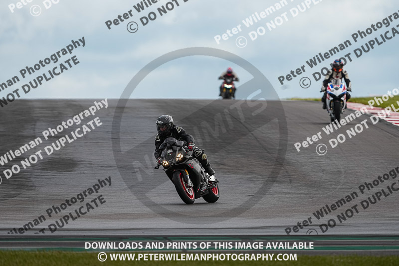 donington no limits trackday;donington park photographs;donington trackday photographs;estoril;event digital images;motorbikes;no limits;no limits trackdays;peter wileman photography;portugal;trackday;trackday digital images;trackday photos